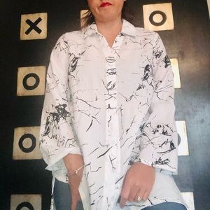 Black and white tunic